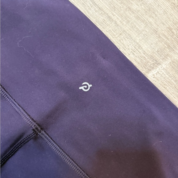 •PELOTON• LEGGINGS - Picture 5 of 7